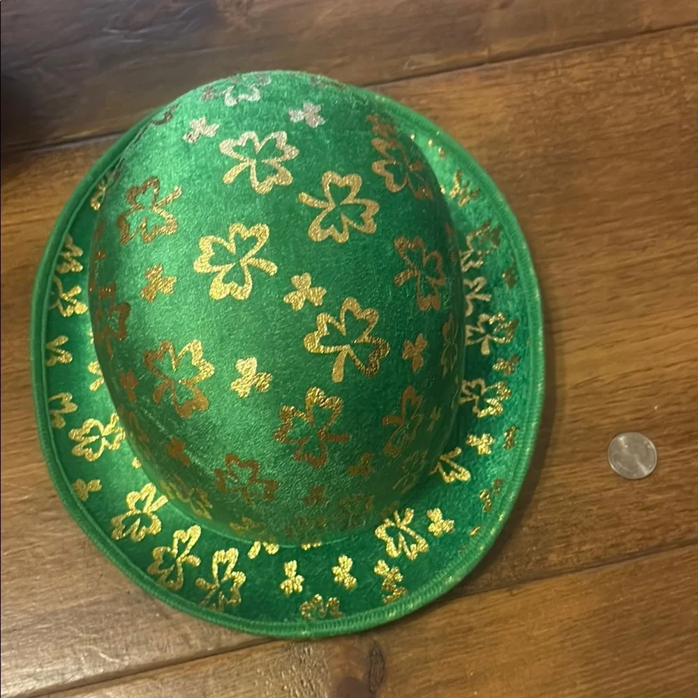 Green & Gold Shamrock ☘️ St. Patrick’s Day Bowler Hat 👒 🎩